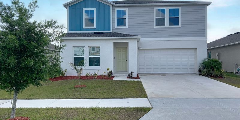 Winter Haven House: 1404 Axel Cir