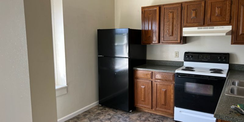 Wilton Apartment: 207 E Wate Street