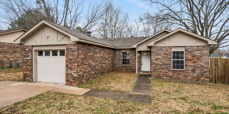 Greenwood House: 100 Grand Brook Dr