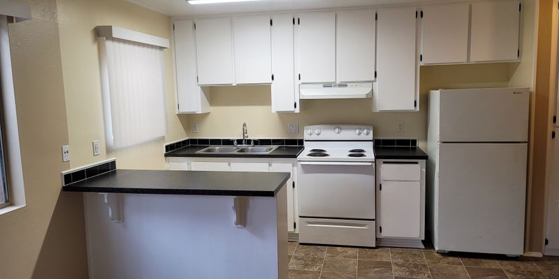 San Diego Apartment: 5069 University Avenue