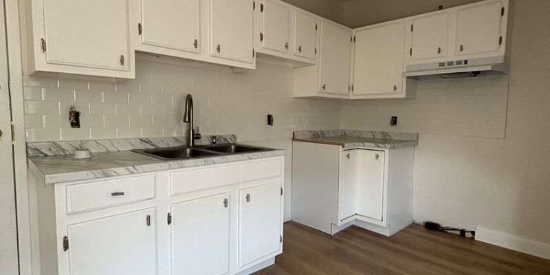 Providence Apartment: 76 Beacon Ave