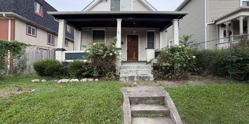 Columbus Apartment: 1490 Indianola Avenue