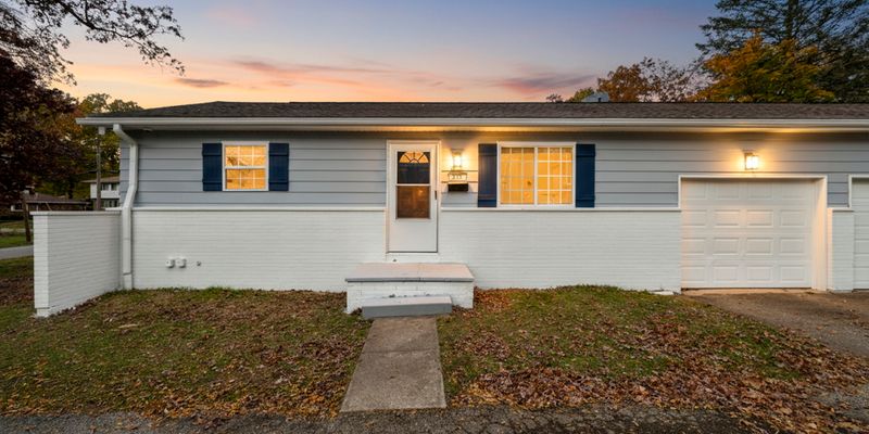 Akron House: 231 Randel Avenue