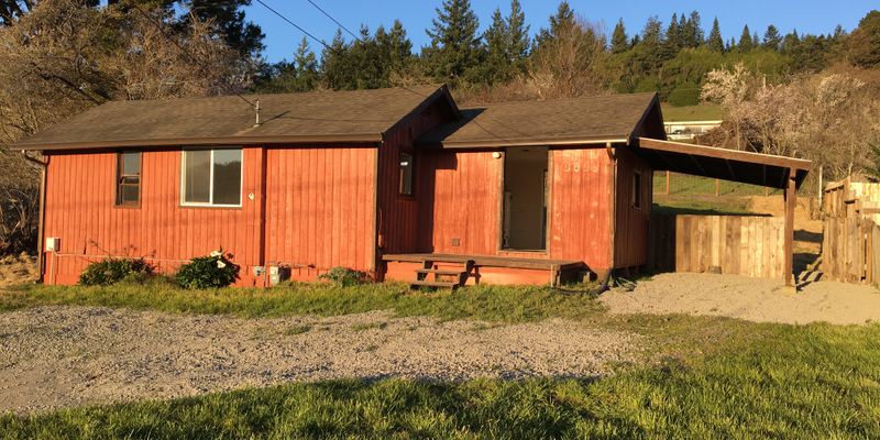 McKinleyville House: 3025 Glendale Drive