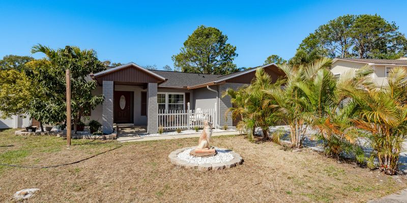 Tampa House: 7912 Soaring Trail Ln