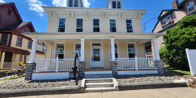 Quakertown Apartment: 12 Front Street