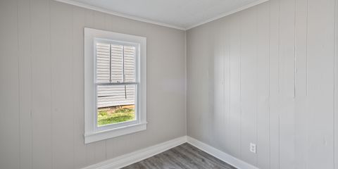 403 McKenna Street-18.jpg