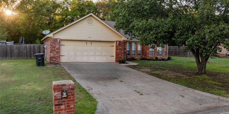 Durant House: 3039 Kande Ln