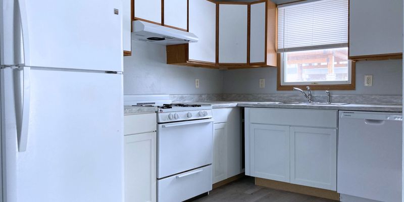 Goshen Apartment: 312 Stone Dr.