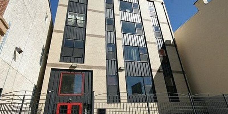 Philadelphia Apartment: 1509 W Girard Ave