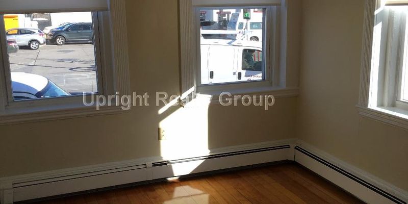 Boston Apartment: 81 Empire St