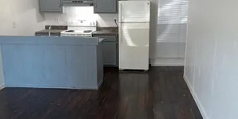 Harriman House: 712 Old Roane St