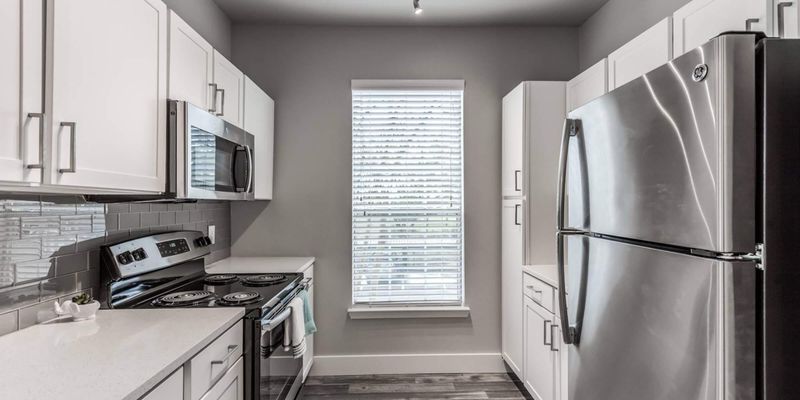 Friendswood Apartment: Randolph Park Dr