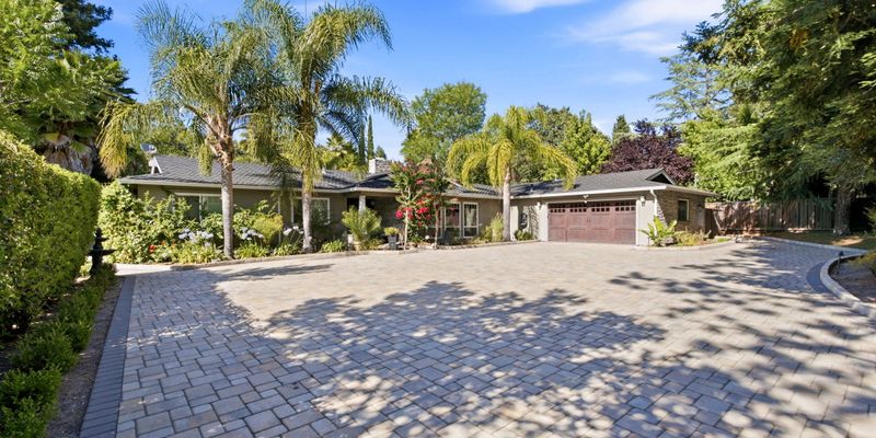 Danville House: 2037 Diablo Rd
