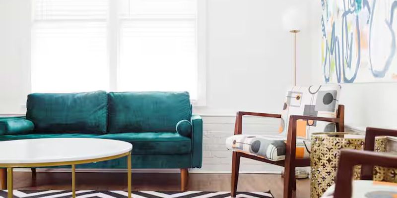 Montgomery House: 1020 S Lawrence St