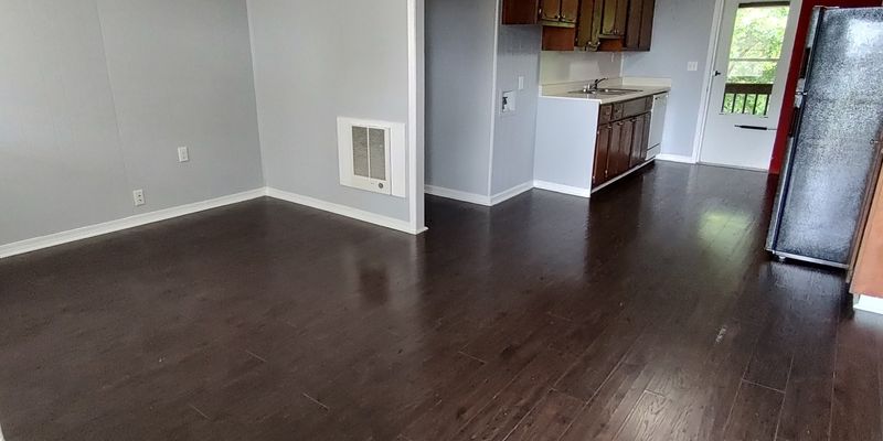 Blountsville Apartment: 67685 Main St