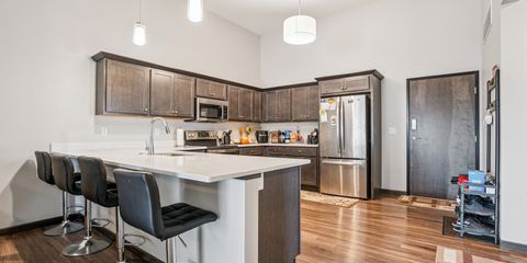 06-116_2869 Spring Rose Cir Unit 301.jpg