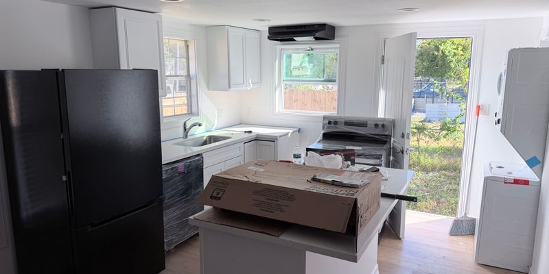 Houston House: 2617 Sam Wilson St