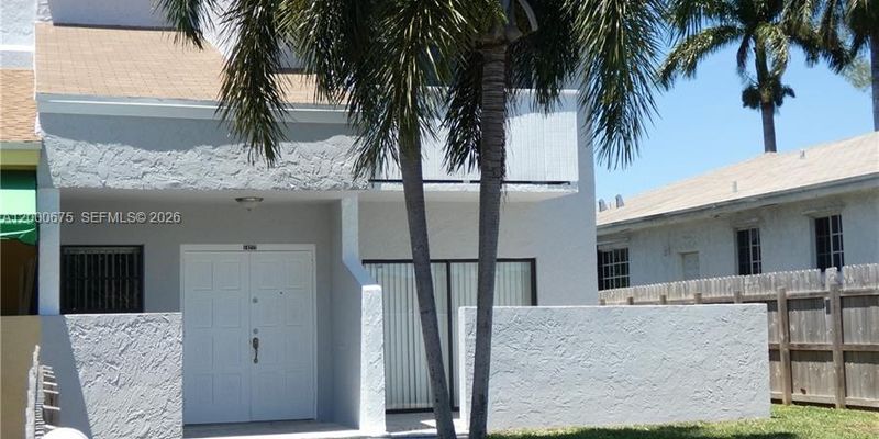 Miami House: 14212 NE 4th Ave