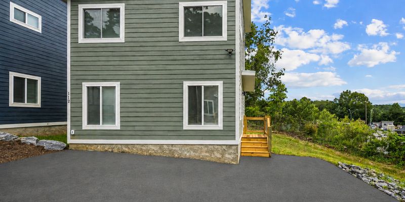 Asheville House: 112 Lager Ln
