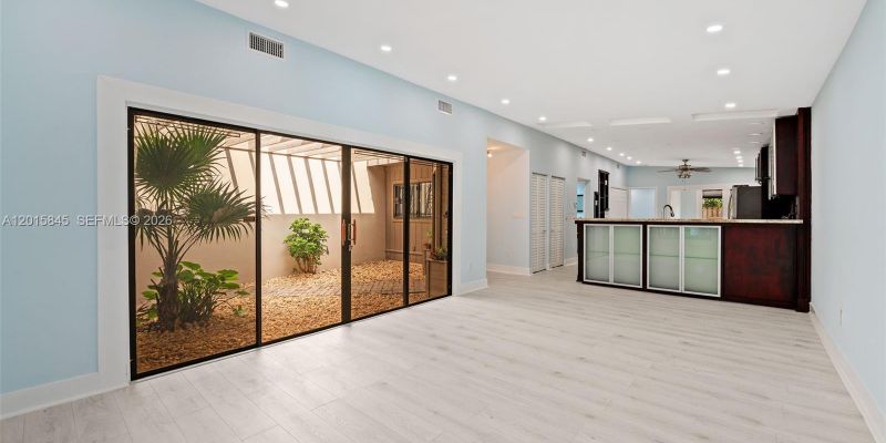 Miami Townhome: 7366 SW 105th Pl