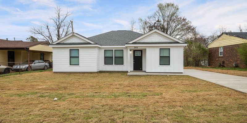 Memphis House: 365 Washburn Dr