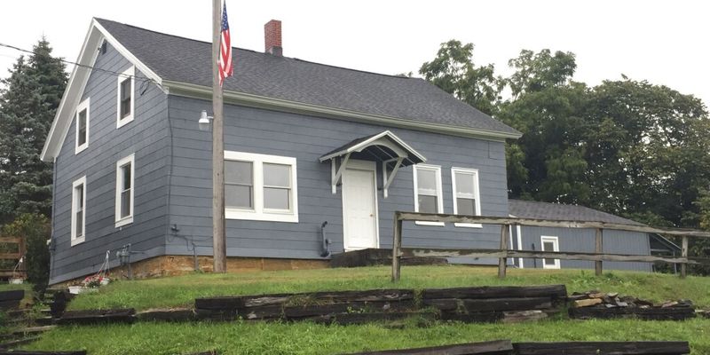 Evans Mills House: 8740 North Main Street