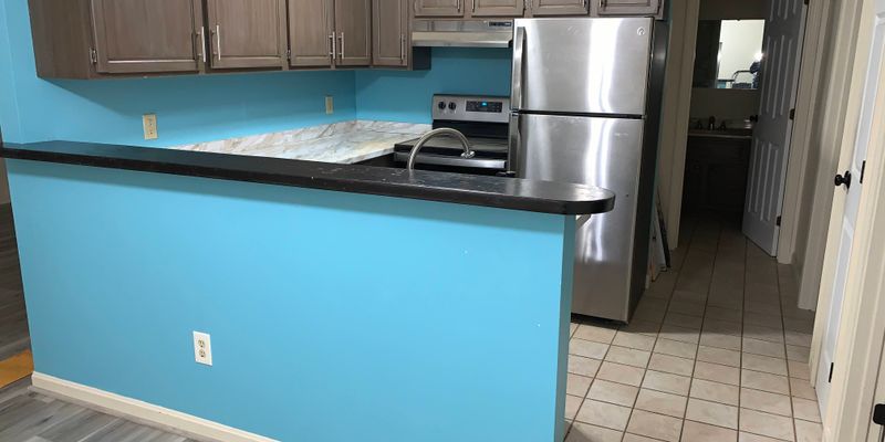 West Lebanon House: 35 Seminary Hill Unit 18