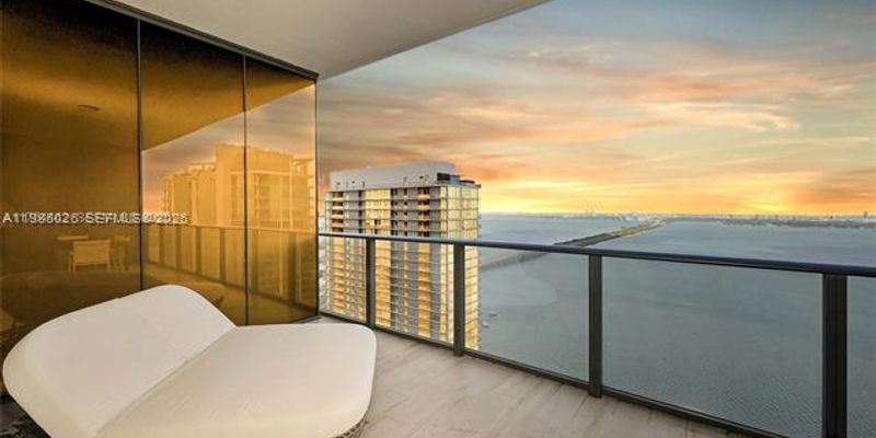 Miami Condo: 480 NE 31st St