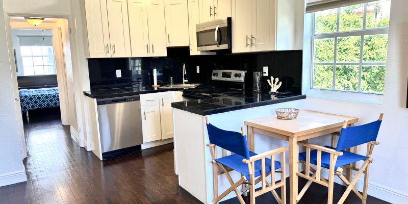 Miami Beach House: 8819 Harding Ave