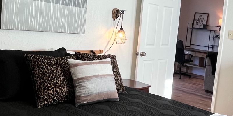 Kirksville Apartment: 810 S Baltimore St