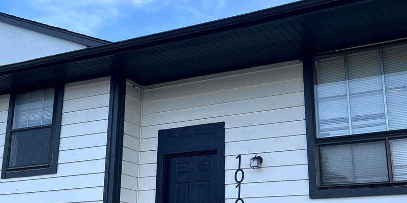 Garland House: 1010 Montclair Dr