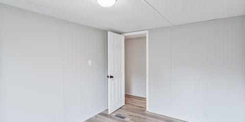 425 Eagle Way 2.0-8.jpg