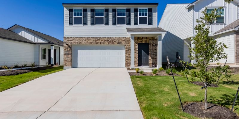 Jarrell House: 344 Enforcer Loop, Jarrell, Texas 76537