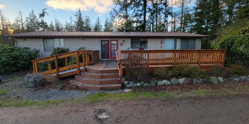 Marrowstone House: 9142 Flagler Rd