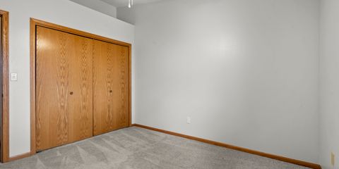 12-136 937 23rd Ave.jpg