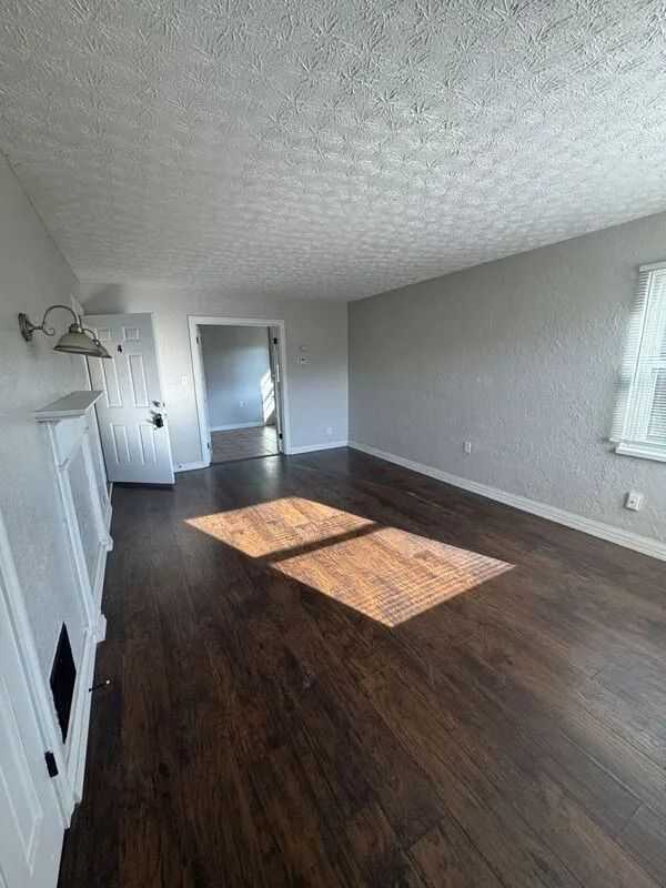 321 W Norman Ave 2 photo 2