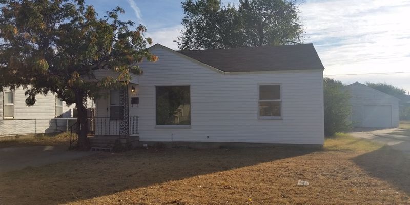 Amarillo House: 1715 South Highland Street