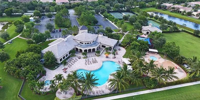 Boynton Beach House: 8477 Breezy Hill Dr