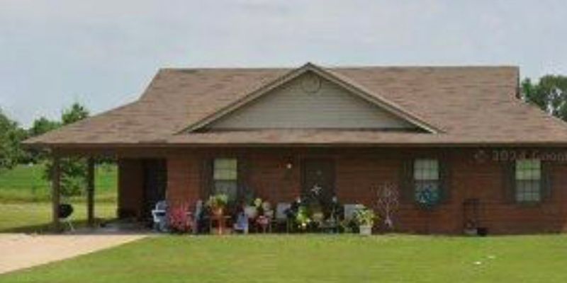 Wynne House: 2116 W Union Ave