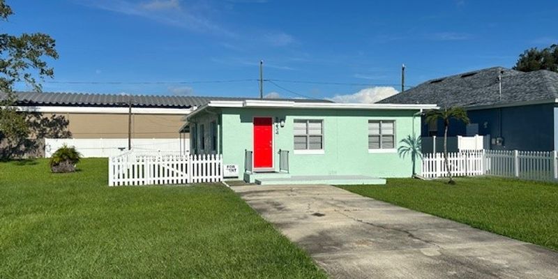 Pinellas Park House: 8234 40th St N