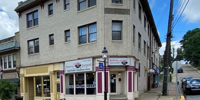 Pittsburgh Apartment: 2905 Glenmore Ave