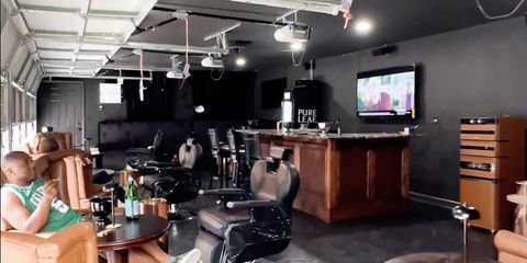 Lasalle Cigar Bar (Garage).png