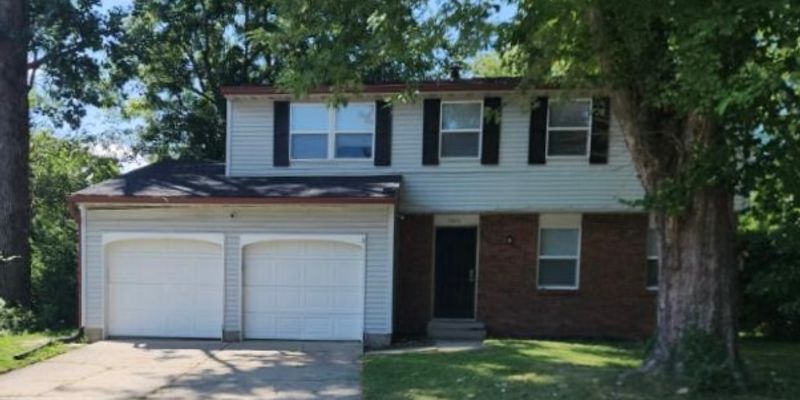 Indianapolis House: 2914 Rouark Circle