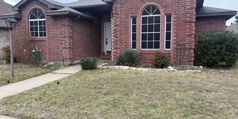 Flower Mound House: 2117 Flamingo Dr