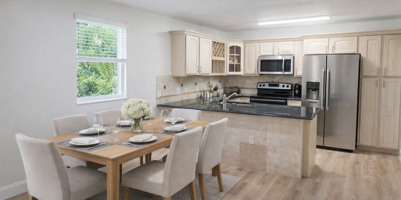 Sunrise House: 4872 NW 95th Ave