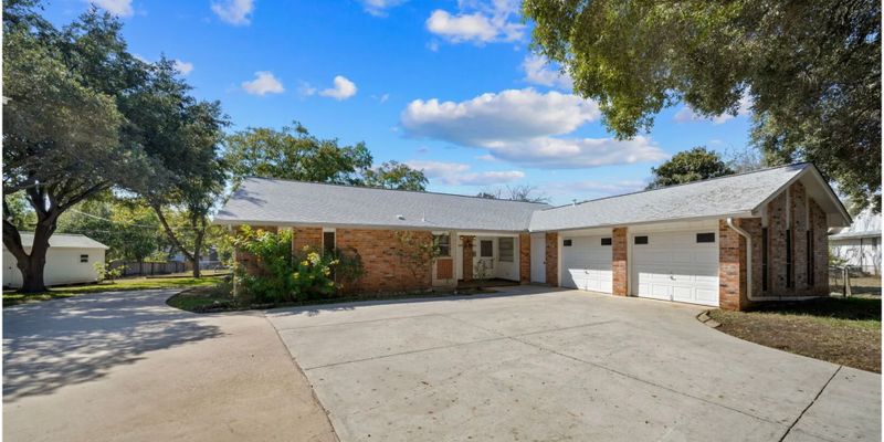 San Antonio Apartment: 1021 Evening Dun St