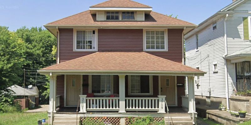 Dayton Apartment: 3717 - 3719 E 3rd St