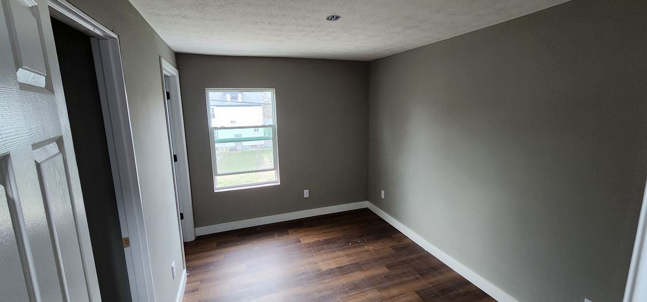 431 Bolander Ave photo 7