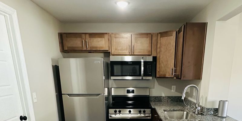 Cincinnati Apartment: 71 Glenwood Ave